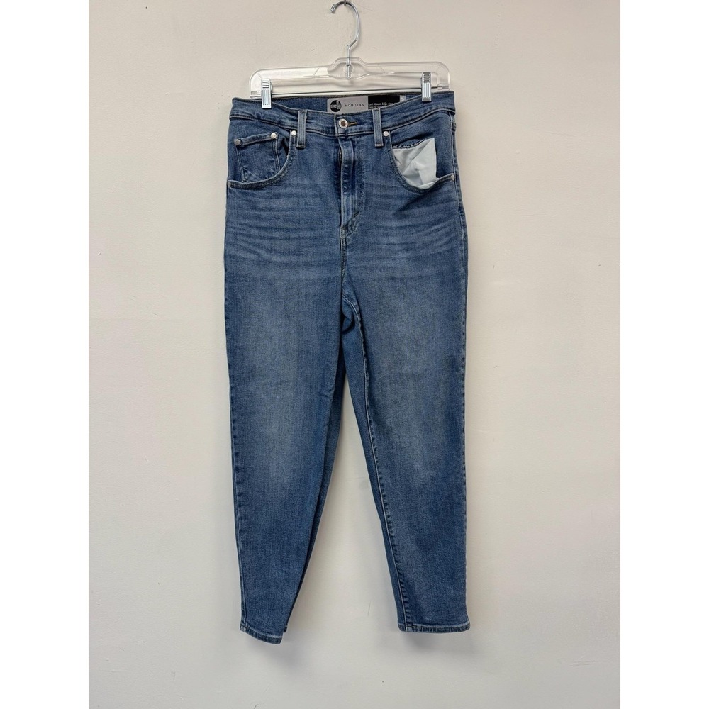 Levis SilverTab Mom Jeans Womens 30 Blue High Rise Relaxed Tapered Denim